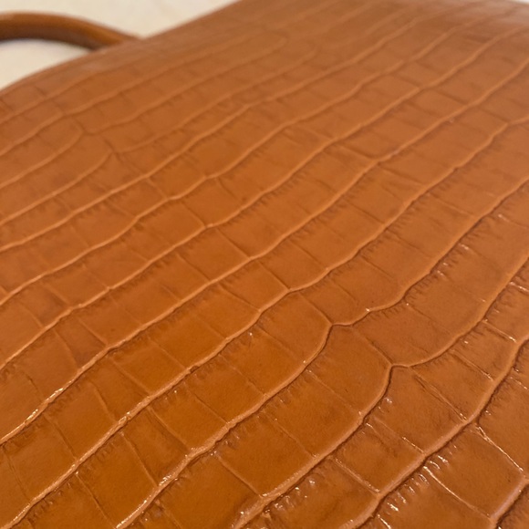 Brown Italian leather structured purse - Picture 9 of 14